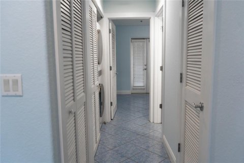 Copropriété à vendre à Ormond Beach, Floride: 2 chambres, 144.18 m2 № 1905420 - photo 5