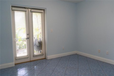 Copropriété à vendre à Ormond Beach, Floride: 2 chambres, 144.18 m2 № 1905420 - photo 9