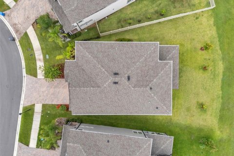 Casa en venta en Tampa, Florida, 5 dormitorios, 351.73 m2 № 1815149 - foto 5