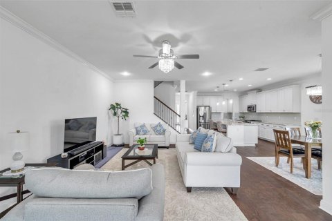 Casa en venta en Tampa, Florida, 5 dormitorios, 351.73 m2 № 1815149 - foto 16