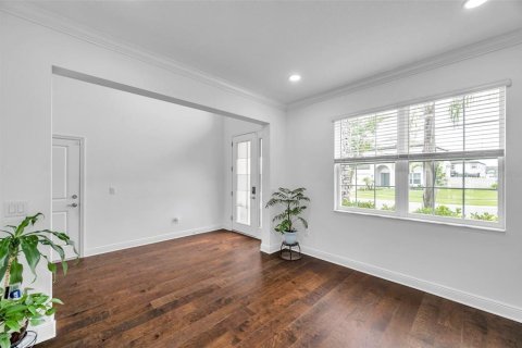 Casa en venta en Tampa, Florida, 5 dormitorios, 351.73 m2 № 1815149 - foto 14