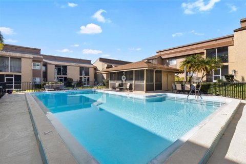 Copropriété à louer à Clearwater, Floride: 1 chambre, 72.19 m2 № 2096794 - photo 4