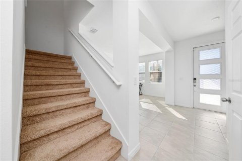 Купить таунхаус в Уинтер-Гарден, Флорида 6 комнат, 154.4м2, № 2205055 - фото 13