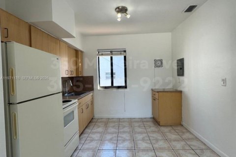 Appartement à louer à Coral Gables, Floride: 2 chambres № 2032733 - photo 4