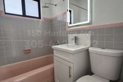 Appartement à louer à Coral Gables, Floride: 2 chambres № 2032733 - photo 10