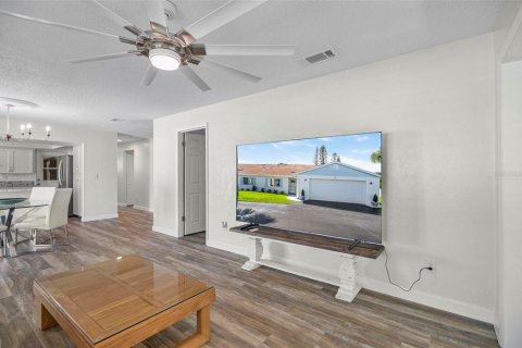 Touwnhouse à louer à Ormond Beach, Floride: 2 chambres, 153.29 m2 № 2415313 - photo 12