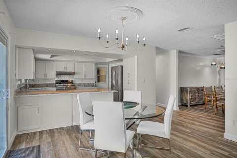 Touwnhouse à louer à Ormond Beach, Floride: 2 chambres, 153.29 m2 № 2415313 - photo 9