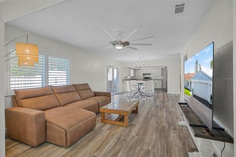 Touwnhouse à louer à Ormond Beach, Floride: 2 chambres, 153.29 m2 № 2415313 - photo 11