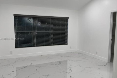 Снять в аренду виллу или дом в Купер-Сити, Флорида 4 спальни, 186.55м2, № 2009024 - фото 30