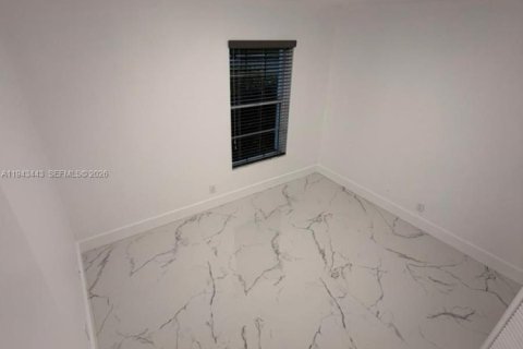 Снять в аренду виллу или дом в Купер-Сити, Флорида 4 спальни, 186.55м2, № 2009024 - фото 25