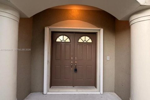 Снять в аренду виллу или дом в Купер-Сити, Флорида 4 спальни, 186.55м2, № 2009024 - фото 3