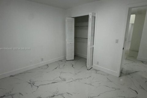 Снять в аренду виллу или дом в Купер-Сити, Флорида 4 спальни, 186.55м2, № 2009024 - фото 27