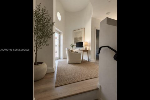 Townhouse in Aventura, Florida 3 bedrooms, 185.8 sq.m. № 2186716 - photo 5