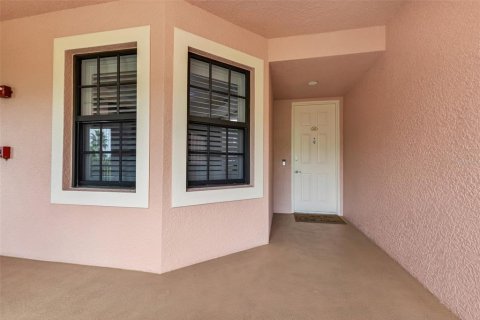 Copropriété à vendre à Punta Gorda, Floride: 2 chambres, 166.11 m2 № 2396491 - photo 3