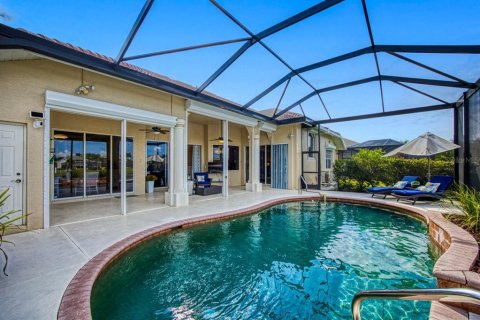 Villa ou maison à vendre à Fort Myers, Floride: 4 chambres, 230.58 m2 № 1567118 - photo 6