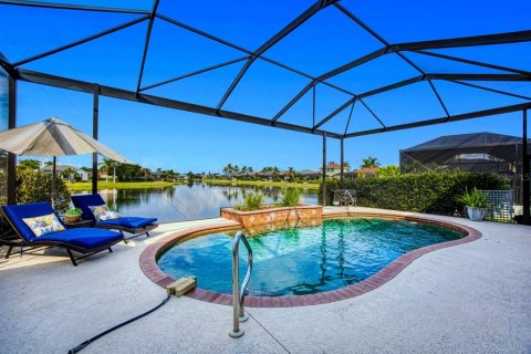Villa ou maison à vendre à Fort Myers, Floride: 4 chambres, 230.58 m2 № 1567118 - photo 4