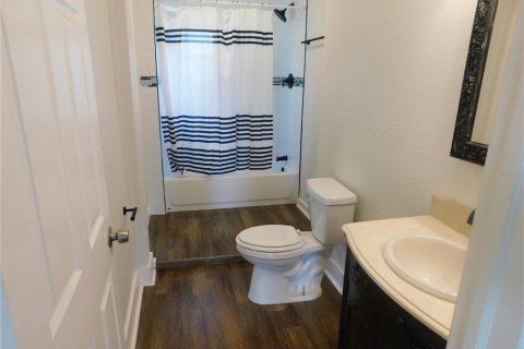 House in Saint Petersburg, Florida 2 bedrooms, 92.25 sq.m. № 2091902 - photo 3