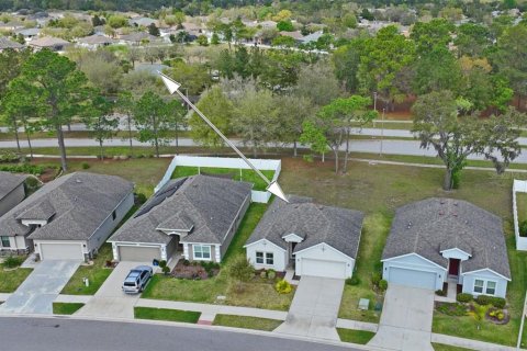 House in Spring Hill, Florida 3 bedrooms, 121.7 sq.m. № 2224612 - photo 3