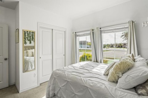 House in Spring Hill, Florida 3 bedrooms, 121.7 sq.m. № 2224612 - photo 9