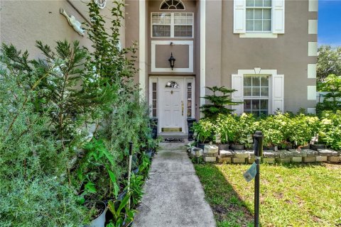 House in Leesburg, Florida 4 bedrooms, 273.88 sq.m. № 2416827 - photo 5