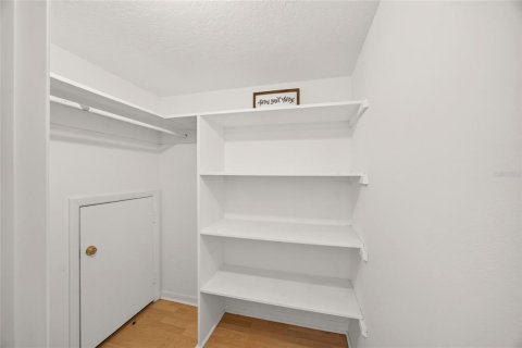 Townhouse in Ocala, Florida 3 bedrooms, 164.16 sq.m. № 2430951 - photo 20
