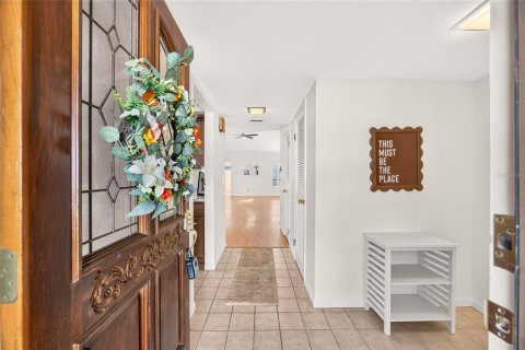 Townhouse in Ocala, Florida 3 bedrooms, 164.16 sq.m. № 2430951 - photo 6