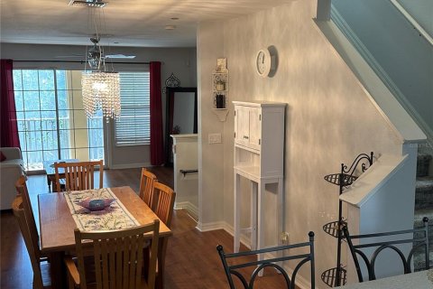Touwnhouse à louer à Lakewood Ranch, Floride: 2 chambres, 98.85 m2 № 2101742 - photo 5