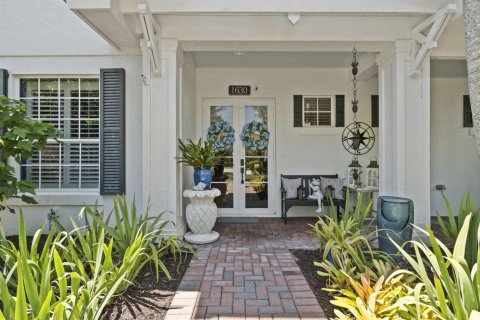 Casa en venta en Palm City, Florida, 6 dormitorios, 387.87 m2 № 2370213 - foto 15