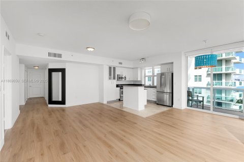 Снять в аренду кондоминиум в Норт-Бей-Виллидж, Флорида 3 спальни, 144.18м2, № 1986635 - фото 14