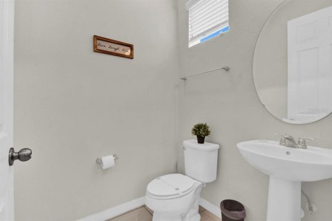 Casa en venta en Kissimmee, Florida, 4 dormitorios, 230.21 m2 № 1879103 - foto 13