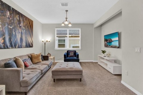 Casa en venta en Kissimmee, Florida, 4 dormitorios, 230.21 m2 № 1879103 - foto 22