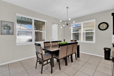 Casa en venta en Kissimmee, Florida, 4 dormitorios, 230.21 m2 № 1879103 - foto 8