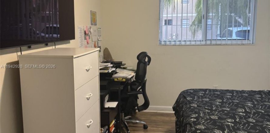 Condo à Hialeah, Floride, 2 chambres  № 2000292