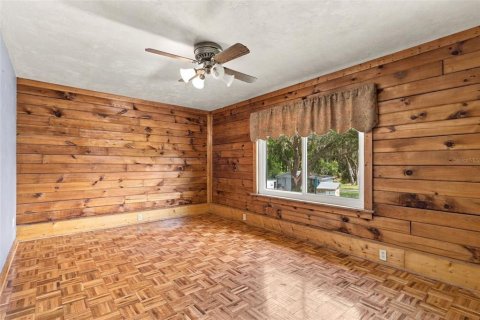 Villa ou maison à vendre à Chuluota, Floride: 4 chambres, 267.37 m2 № 2403121 - photo 14