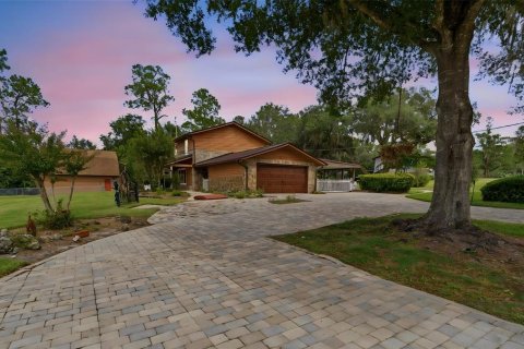 Villa ou maison à vendre à Chuluota, Floride: 4 chambres, 267.37 m2 № 2403121 - photo 23