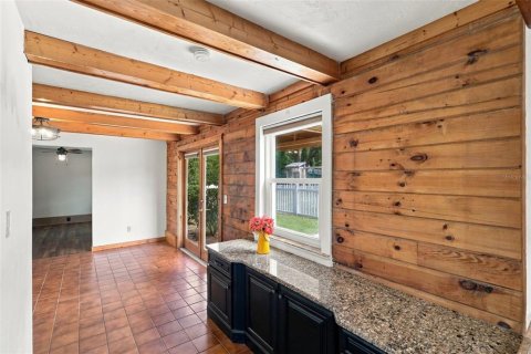 Villa ou maison à vendre à Chuluota, Floride: 4 chambres, 267.37 m2 № 2403121 - photo 8