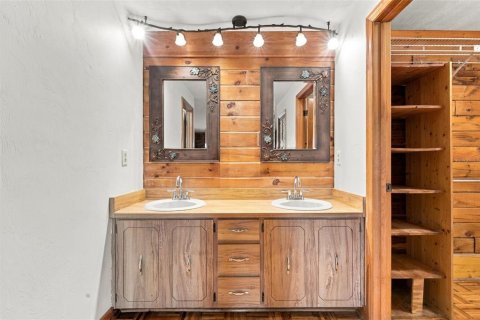 Villa ou maison à vendre à Chuluota, Floride: 4 chambres, 267.37 m2 № 2403121 - photo 6