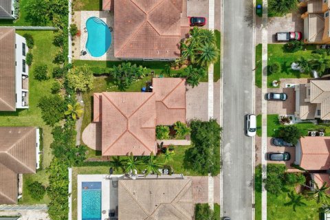 Casa en venta en Miramar, Florida, 4 dormitorios, 233 m2 № 2305391 - foto 6