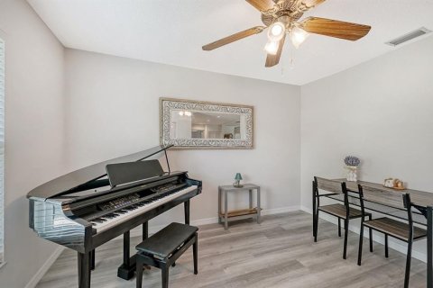 Casa en venta en Sarasota, Florida, 2 dormitorios, 112.04 m2 № 2195896 - foto 17