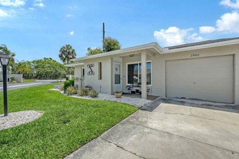 Casa en venta en Sarasota, Florida, 2 dormitorios, 112.04 m2 № 2195896 - foto 6