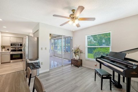 Casa en venta en Sarasota, Florida, 2 dormitorios, 112.04 m2 № 2195896 - foto 18