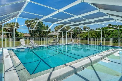 Casa en venta en Sarasota, Florida, 2 dormitorios, 112.04 m2 № 2195896 - foto 5
