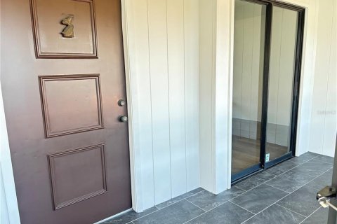 Copropriété à louer à Bradenton, Floride: 2 chambres, 110.09 m2 № 2388611 - photo 2