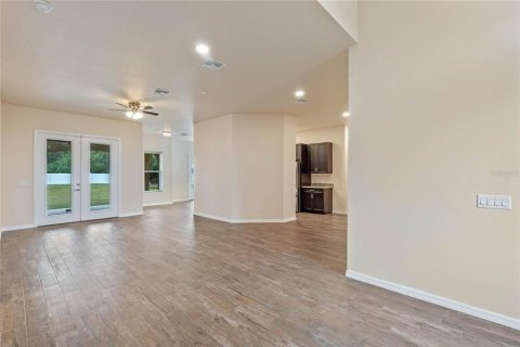 House in Sanford, Florida 3 bedrooms, 239.78 sq.m. № 1528418 - photo 5