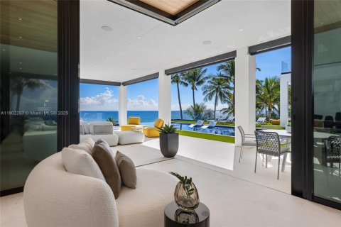 Casa en venta en Fort Lauderdale, Florida, 5 dormitorios, 955.87 m2 № 1969185 - foto 30