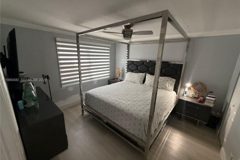 Casa en alquiler en Deerfield Beach, Florida, 2 dormitorios, 80.82 m2 № 2067061 - foto 14