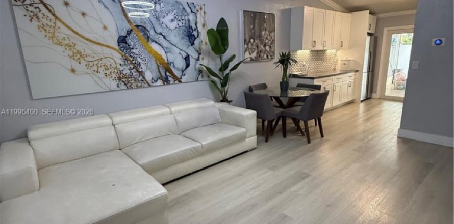 Casa en Deerfield Beach, Florida 2 dormitorios, 80.82 m2 № 2067061