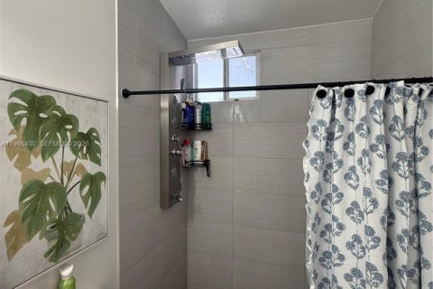 Casa en alquiler en Deerfield Beach, Florida, 2 dormitorios, 80.82 m2 № 2067061 - foto 7