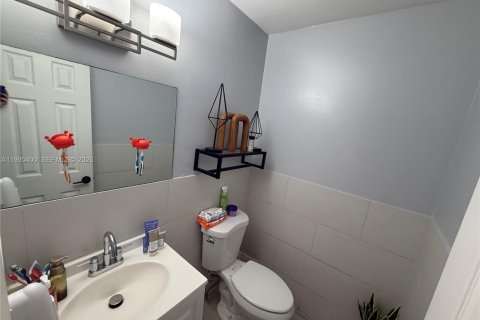 Casa en alquiler en Deerfield Beach, Florida, 2 dormitorios, 80.82 m2 № 2067061 - foto 8