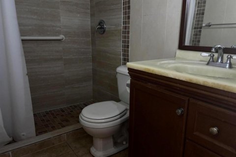 Condo in West Palm Beach, Florida, 1 bedroom  № 2184672 - photo 12
